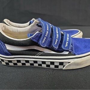Vans Mens Blue and Black Checkered Sneakers